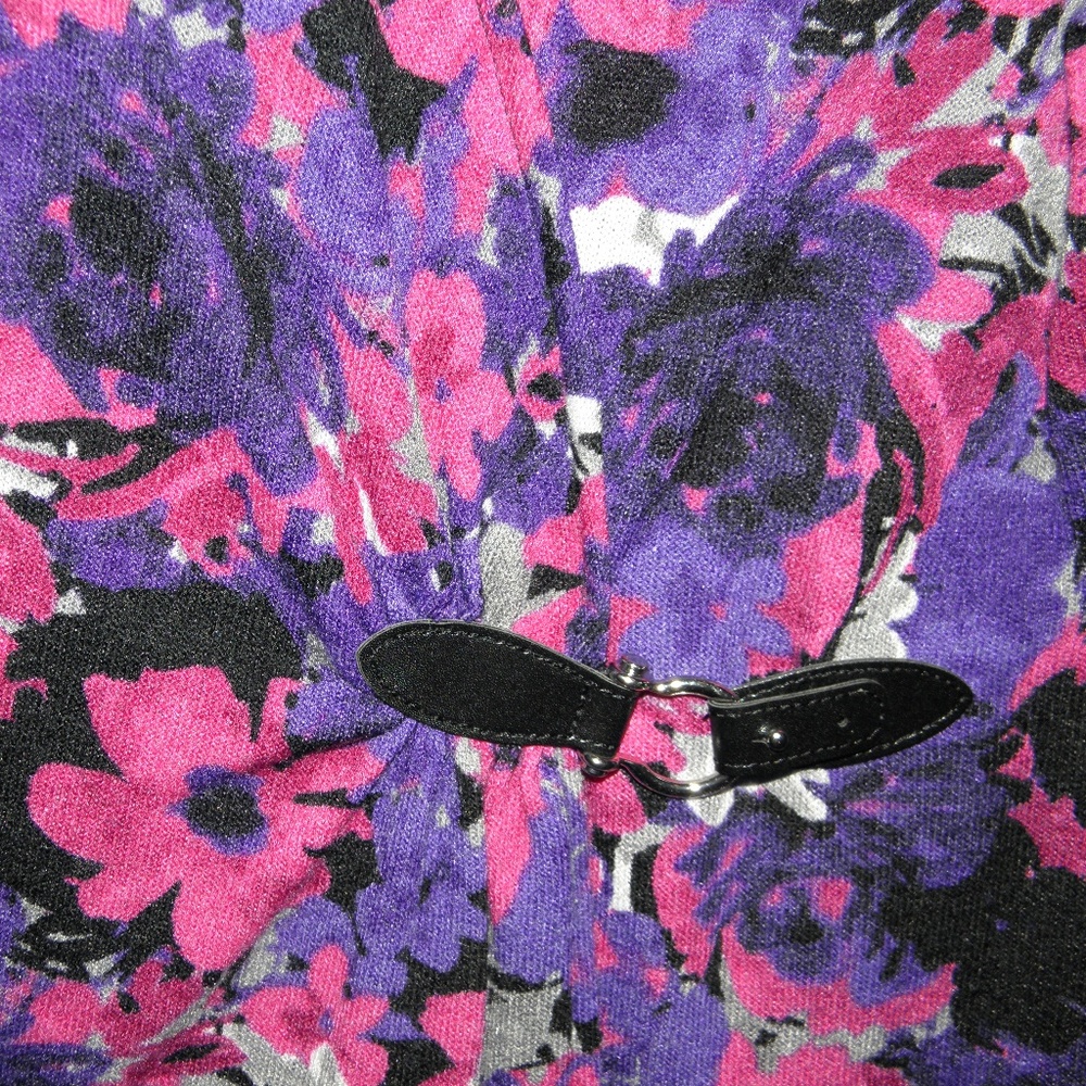 LAURA ASHLEY PINK/PURPLE/BLACK SEXY SWEATER~MEDIUM - Picture 5 of 6